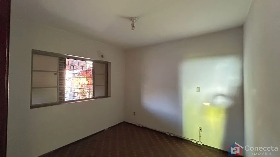 Imagem Ponto para alugar, 80 m² por R$ 1.800,00 - Centro - Patos de Minas/MG