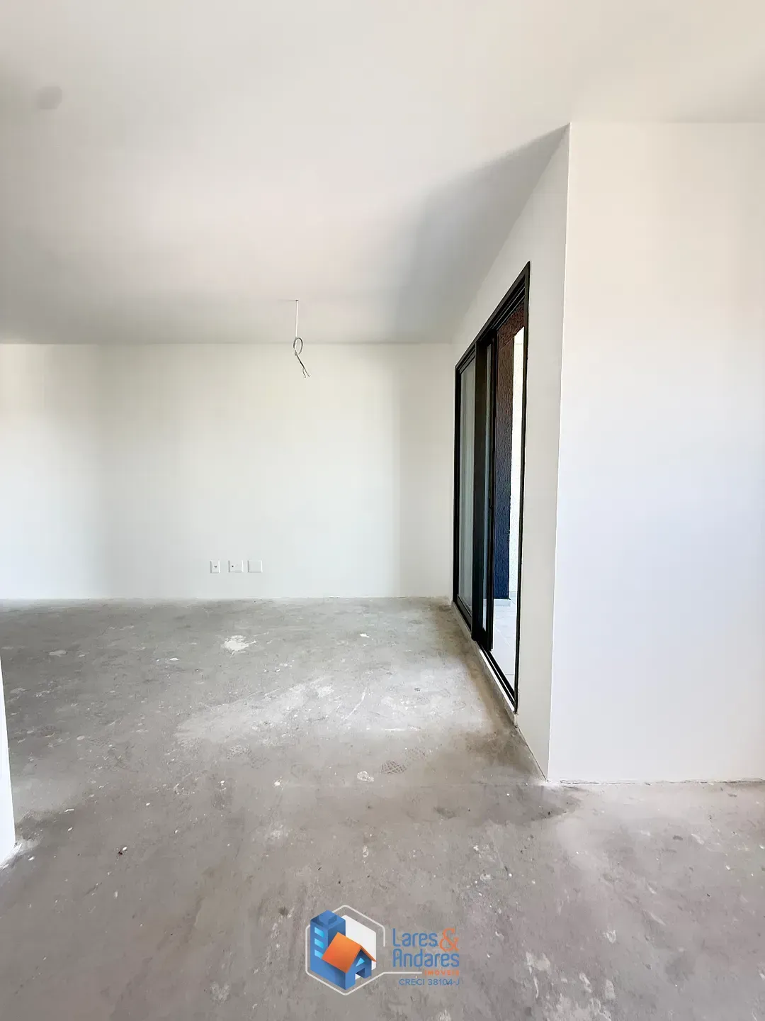 Imagem Apartamento para venda e locação em Pompeia com 2 quartos, sendo 1 suíte, 62m²