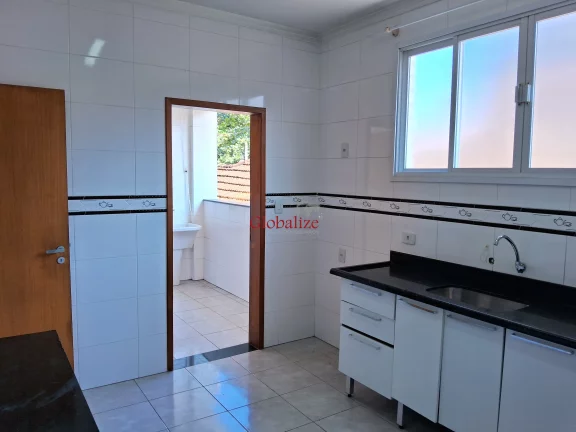 Imagem Casa Sobreposta Alta em Santos no bairro do Campo Grande de 3 dormitórios, suíte e vaga para 2 veículos a venda por R$ 865.000,00
