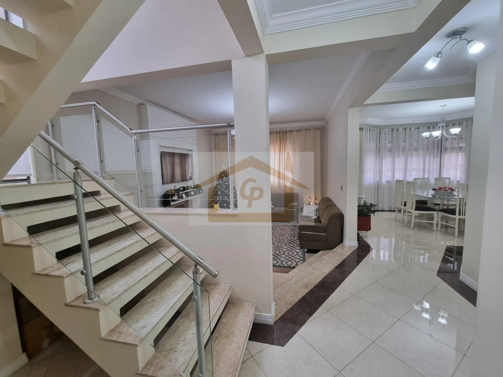 Imagem Jardim dos Ipês, 3 suítes, 3 vagas, *escritório *Edícula