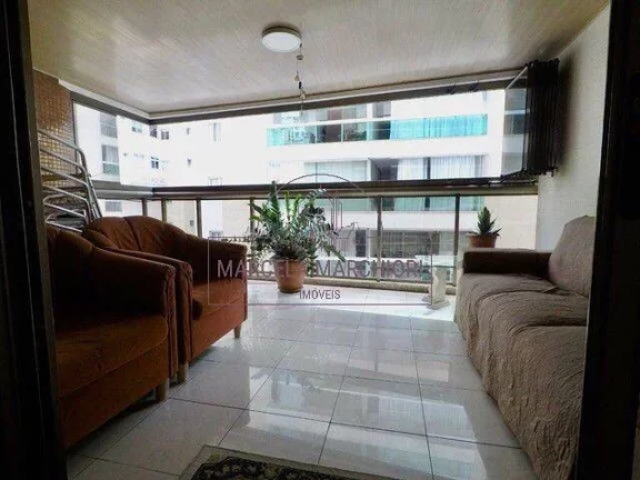 Imagem Apartamento 04 qtos, 02 suítes, com 218m², quadra do mar, Itapuã