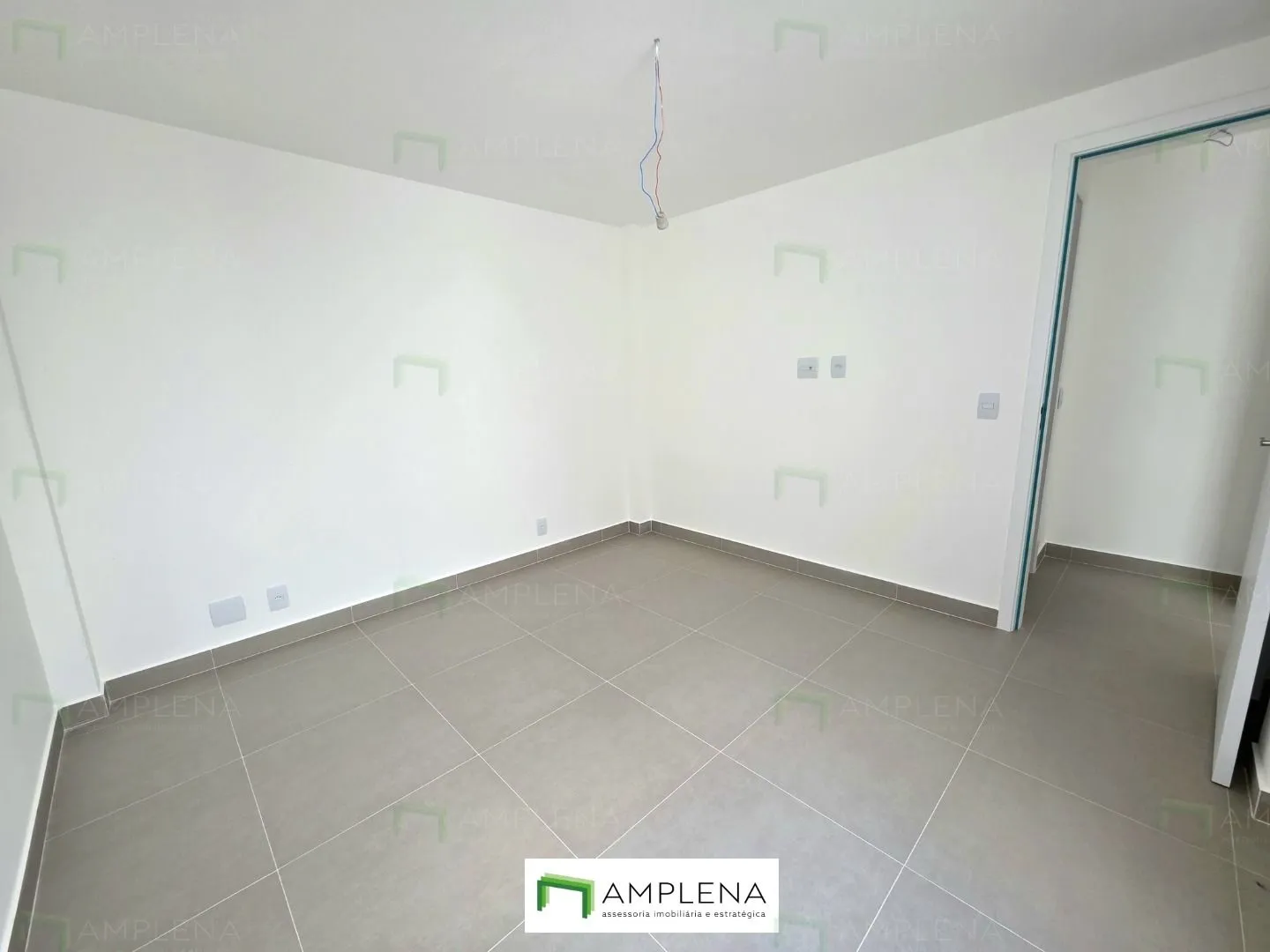 Imagem Apartamento 1 quarto na charmosa e tranquila região da Ribeira à venda - Ribeira - Rio de Janeiro/RJ