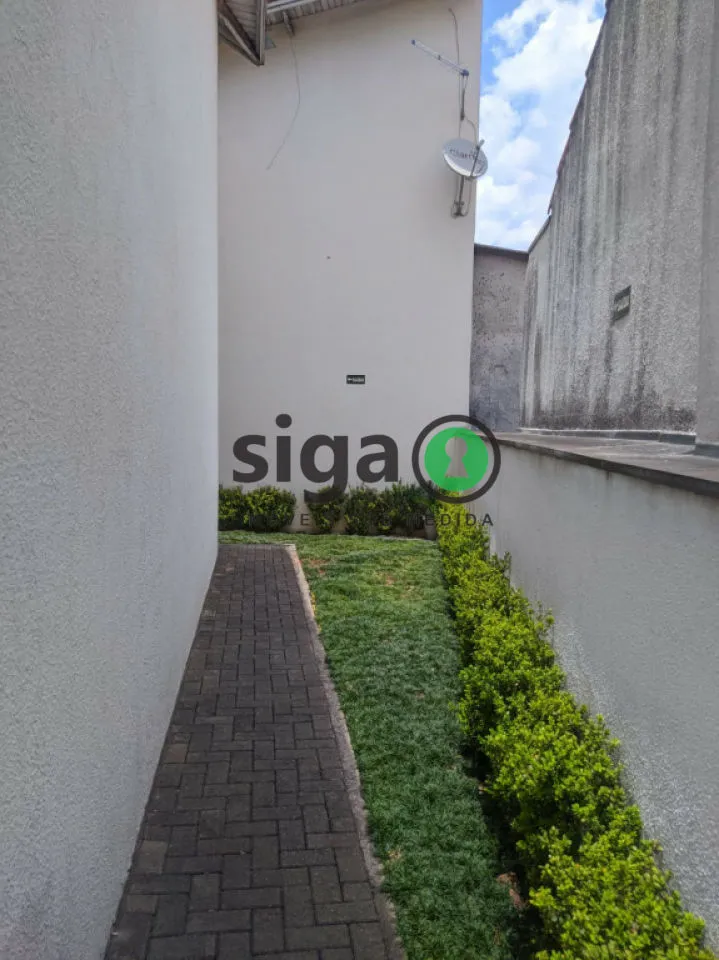 Imagem CASA DE CONDOMINIO COM 2 DORMITORIOS (1 SUITE) NO TABOAO DA SERRA (JARDIM MARIA ROSA)