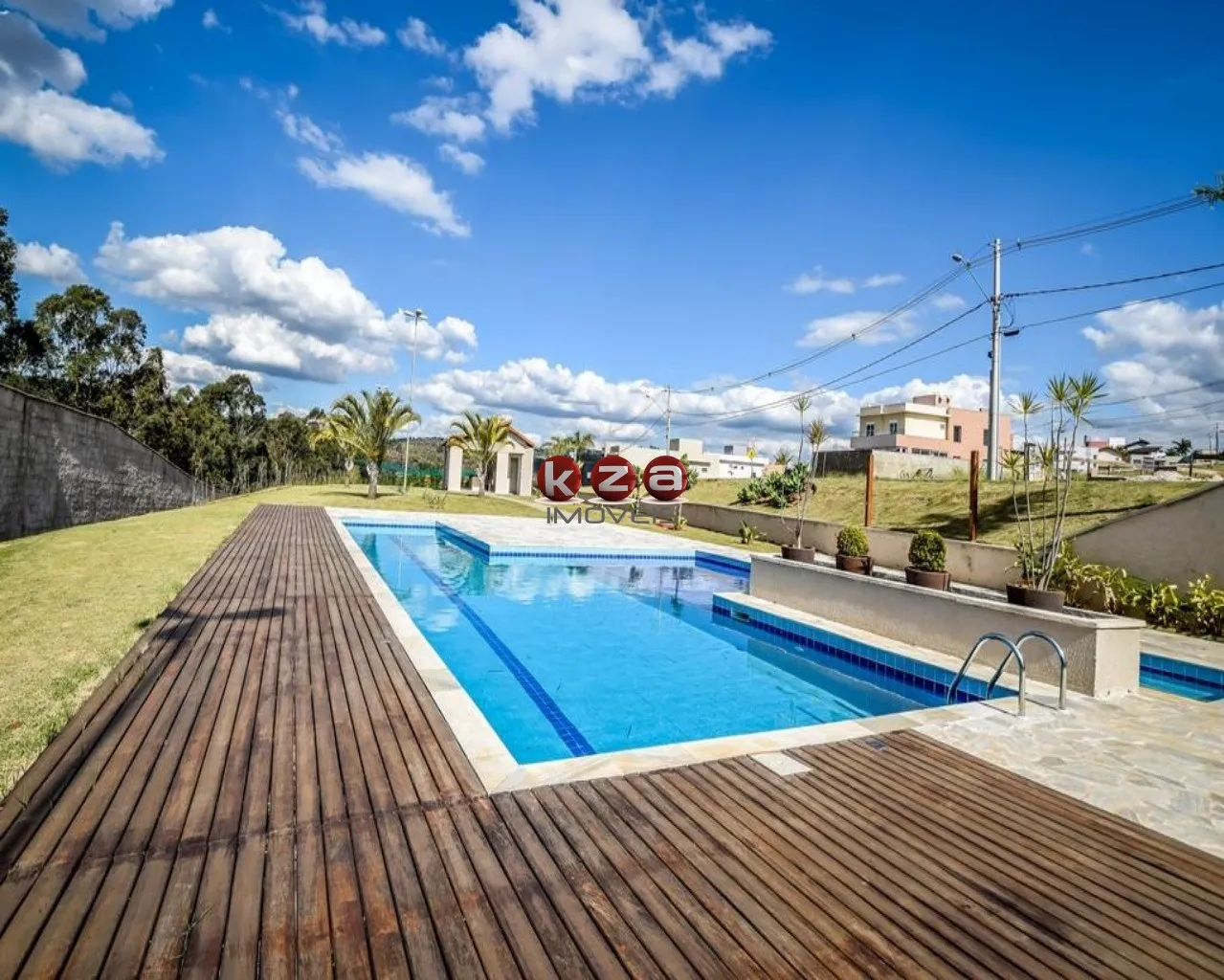 Imagem Terreno com 300m à venda em condomínio, pronto para construir, em Valinhos-SP - 300m² no Condomínio Vitta Verdi!