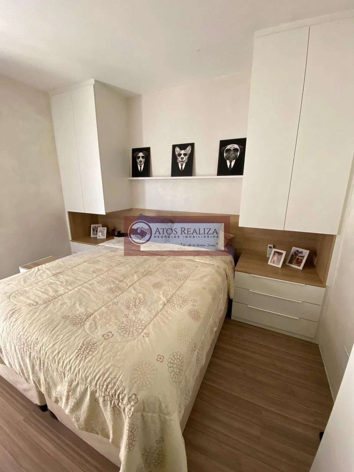 Imagem Venda sobrado em condomínio fechado no campo grande, região da sabará, Imóvel com 2 suites com planejados, Ar Condicionados nos quartos e na sala, cozinha com planejados, Área Gourmet, 2 vagas no subs