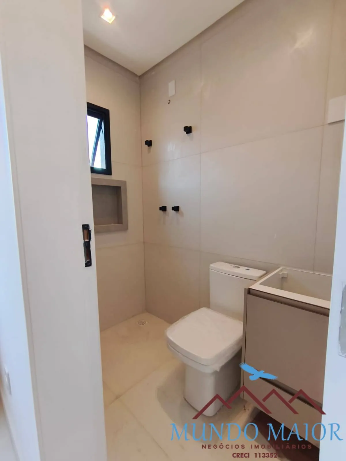 Imagem Sobrados 2 Suítes com Closet -Água Aquecida -Mobiliados - Jd. Santo Alberto
