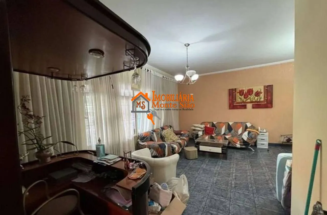 Imagem Casa com 3 dormitórios à venda, 240 m² por R$ 848.000,00 - Jardim Santa Mena - Guarulhos/SP