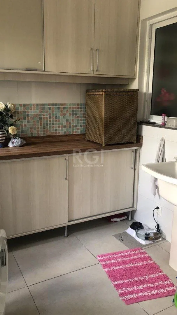 Imagem Casa Condominio para Venda - 220.89m², 3 dormitórios, sendo 1 suites, 2 vagas - Tristeza