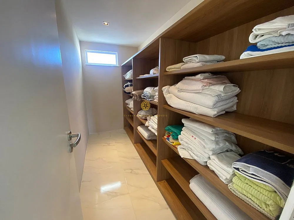 Imagem Mansão de Luxo no Condomínio Interlagos - Camaçari, BA
