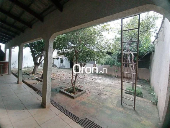 Imagem Sobrado à venda, 290 m² por R$ 750.000,00 - Parque Oeste Industrial - Goiânia/GO