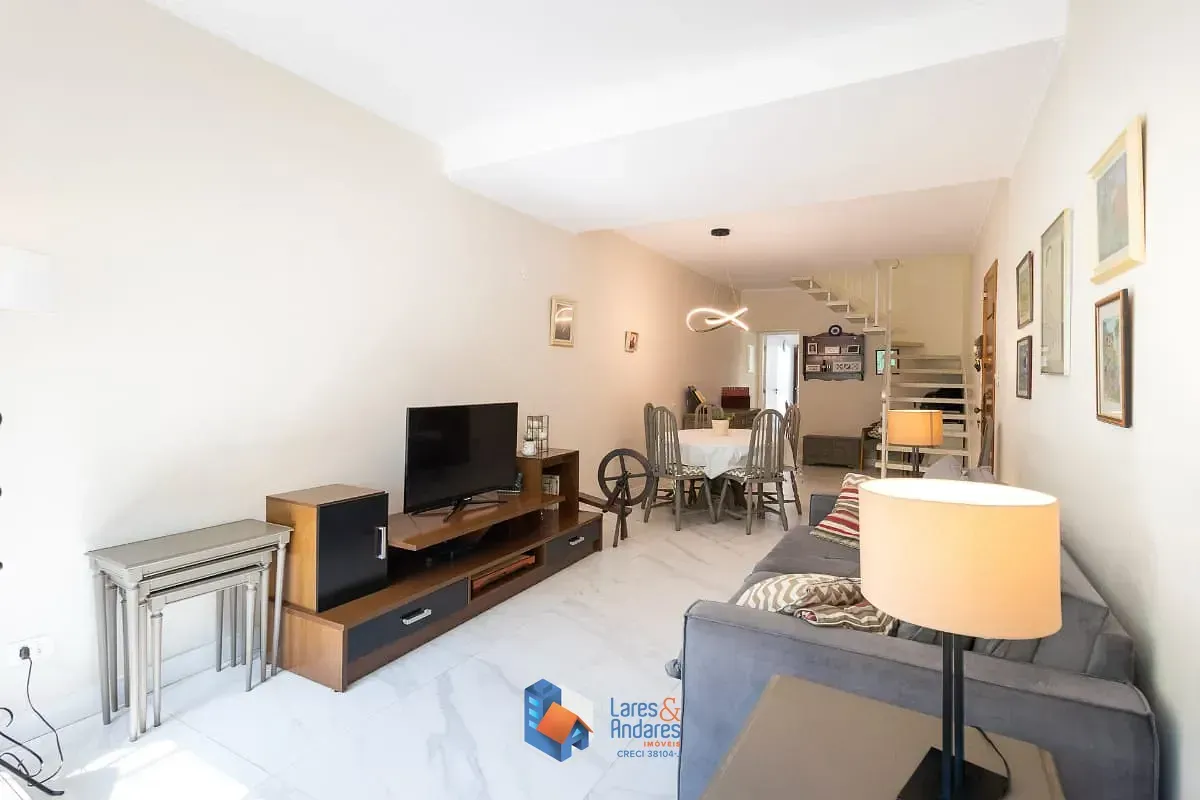 Imagem Sobrado para venda em Brooklin com 3 quartos, sendo 1 suíte, 150m²