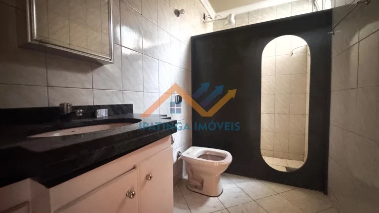 Imagem Apartamento amplo com área de claraboia á venda no bairro Iguaçu - Ipatinga