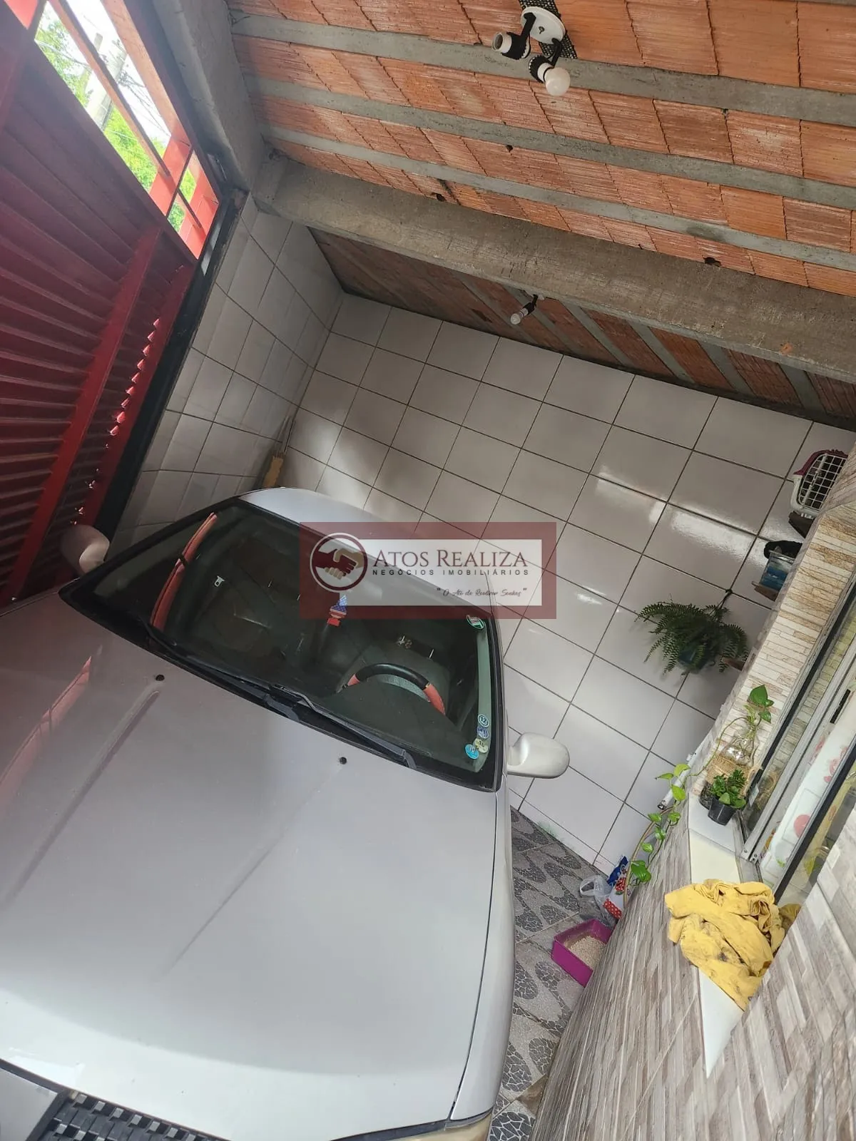 Imagem Assobradado de 2 dormitórios em Jardim Azano I - São Paulo por R$ 200.000 para venda e locação