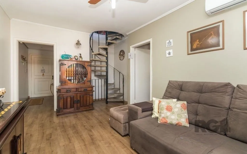 Imagem Cobertura 150m² - 3 dormitórios, 2 vagas no bairro Petrópolis