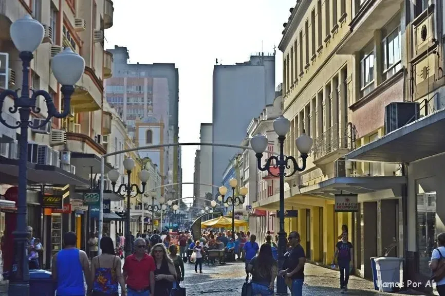 Imagem Apartamento com 1 Quarto à Venda, Locação ou Temporada, 48 m² em Centro - Florianópolis