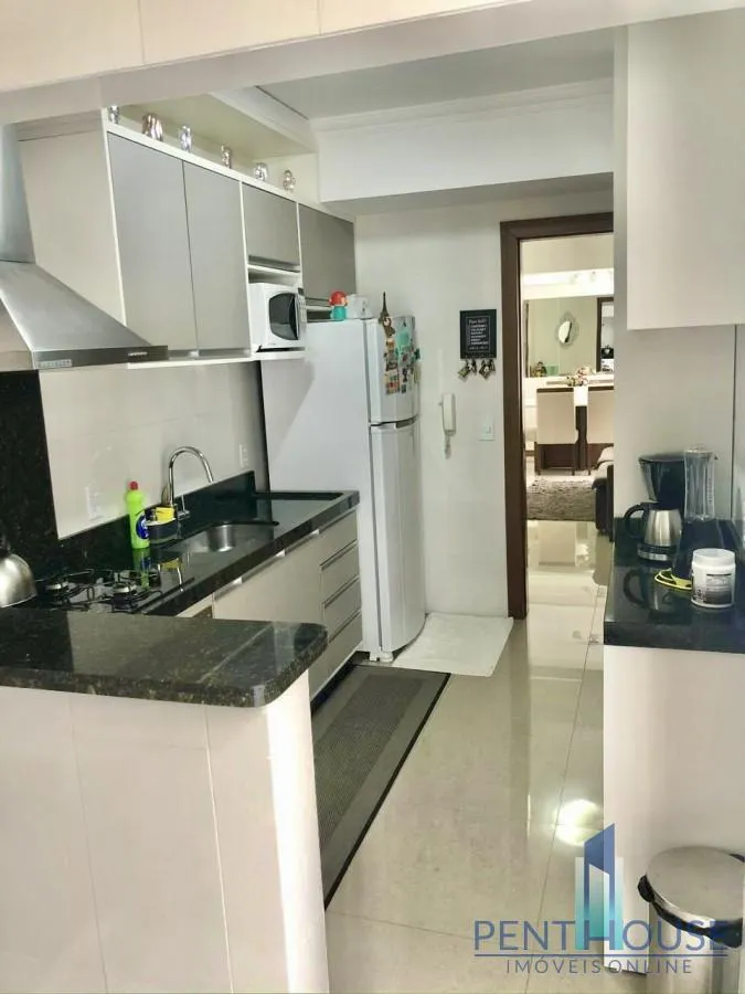 Imagem Apartamento com Terraço para Venda em Balneário Camboriú, CENTRO, 3 dormitórios, 1 suíte, 2 banheiros, 1 vaga