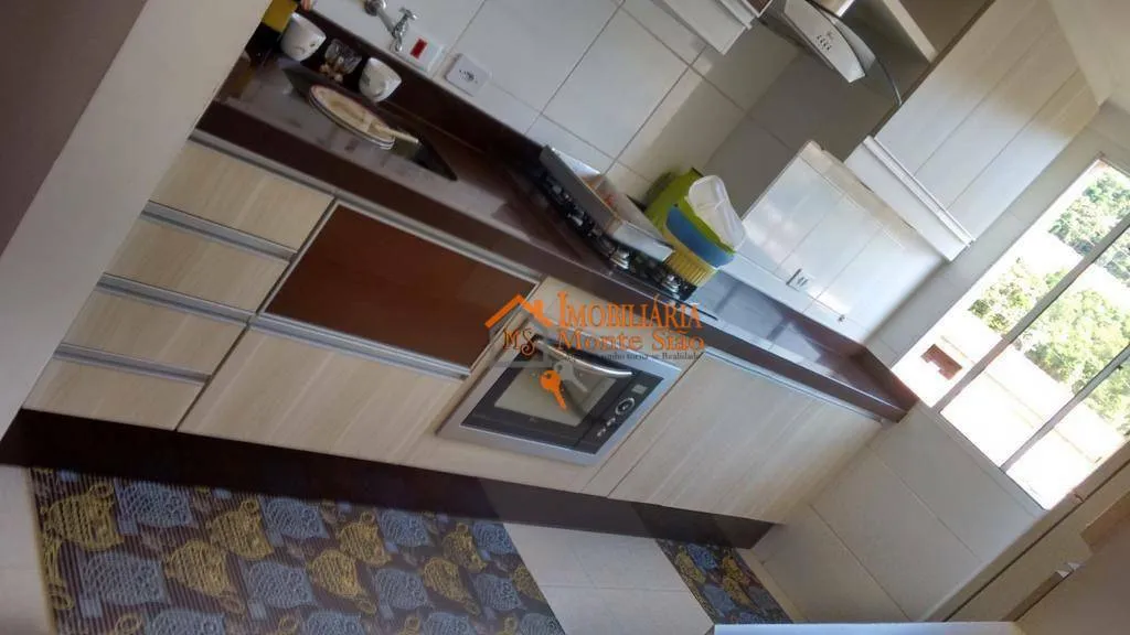 Imagem Apartamento Duplex com 2 dormitórios à venda, 98 m² por R$ 340.000,00 - Parque Primavera - Guarulhos/SP