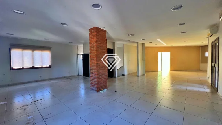 Imagem Sobrado com 398 m² para Locação na 204 Sul