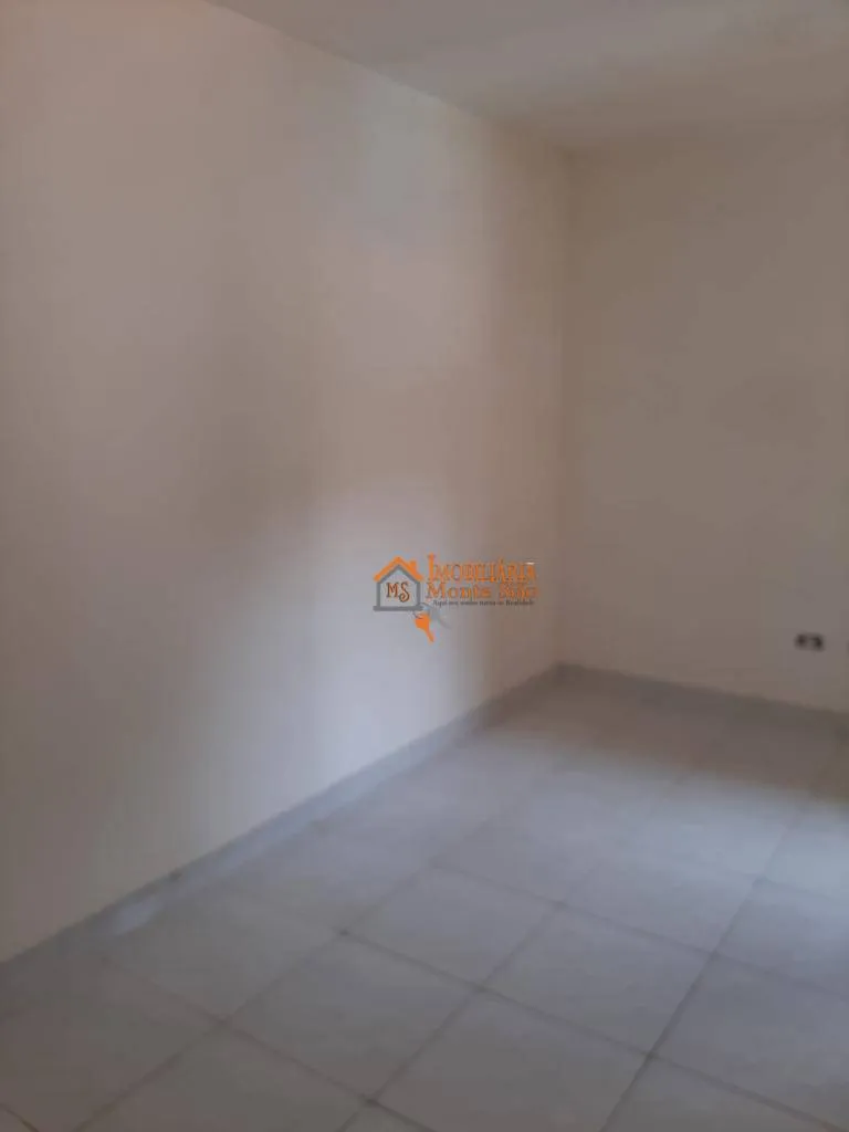 Imagem Casa com 2 dormitórios à venda, 60 m² por R$ 349.000,00 - Vila São João Batista - Guarulhos/SP