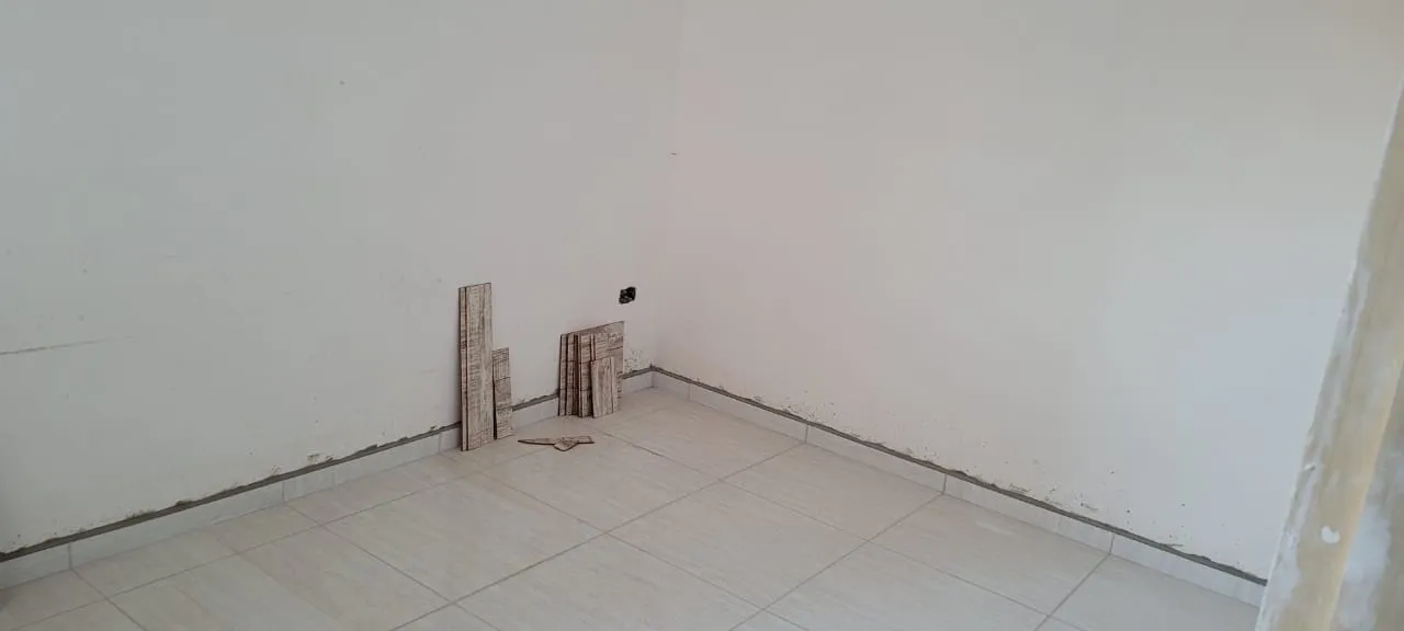 Imagem Casa à venda 2 Quartos, 2 Vagas, 125M², Residencial e Comercial Portal dos Eucaliptos, Pindamonhangaba - SP