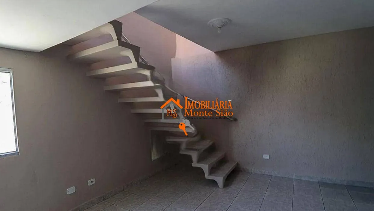 Imagem Sobrado com 3 dormitórios à venda, 140 m² por R$ 350.000,00 - Vila Rio - Guarulhos/SP