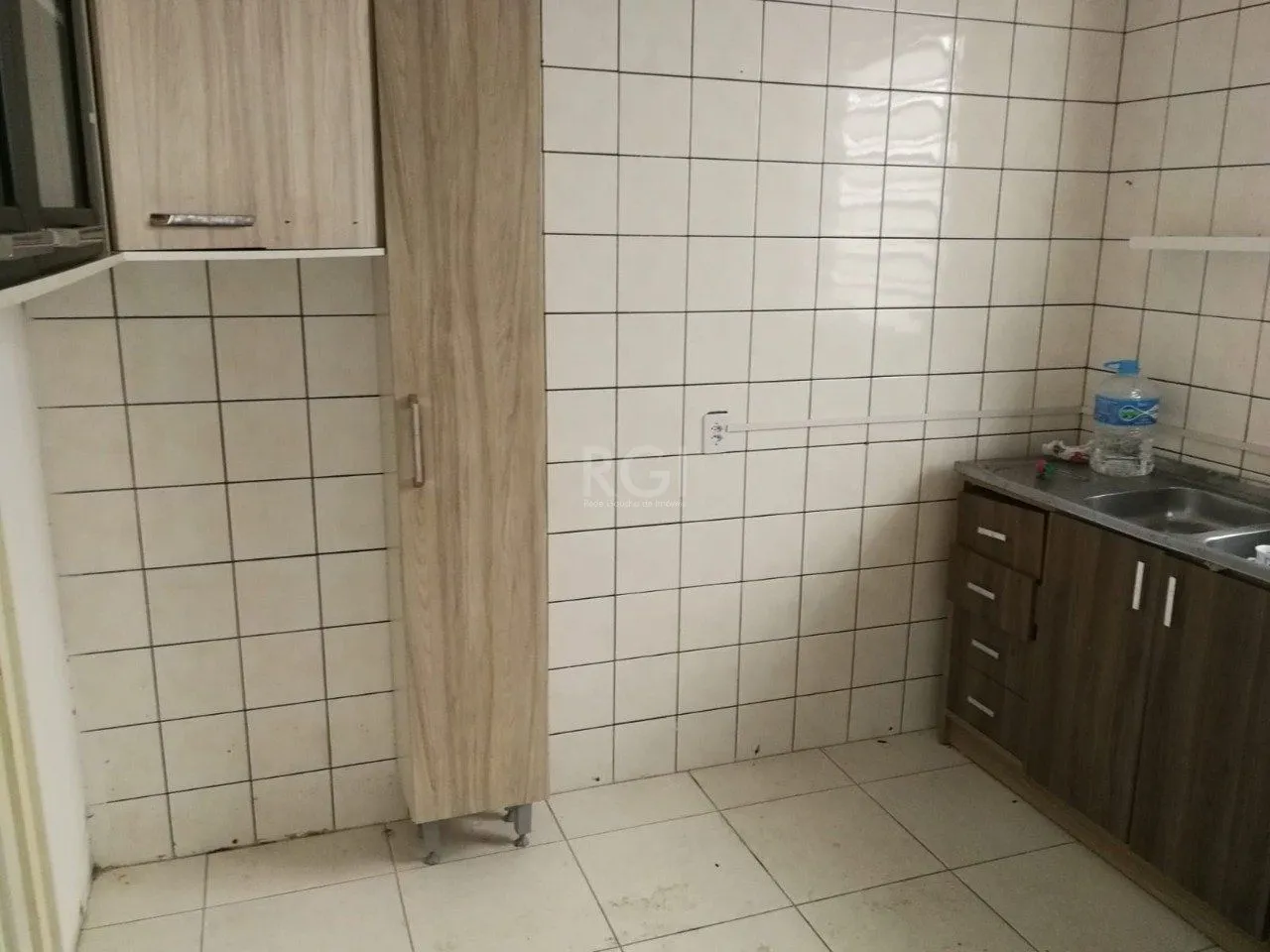 Imagem Casa para Venda - 170m², 3 dormitórios, 3 vagas - Nonoai, Porto Alegre