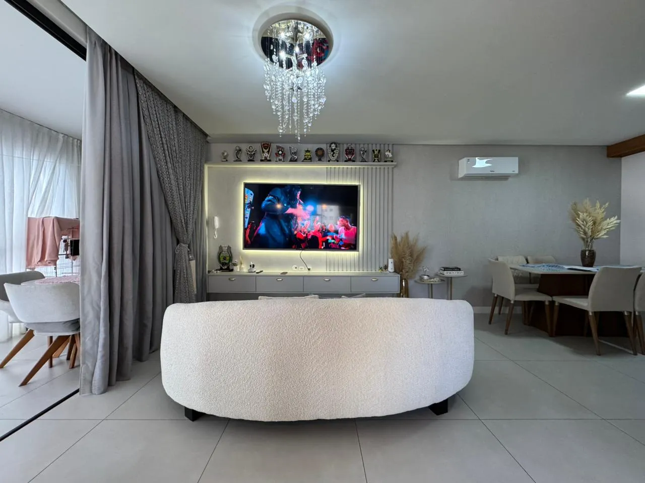 Imagem Apartamento à venda com 128m2 por R$ 2.000.000,00