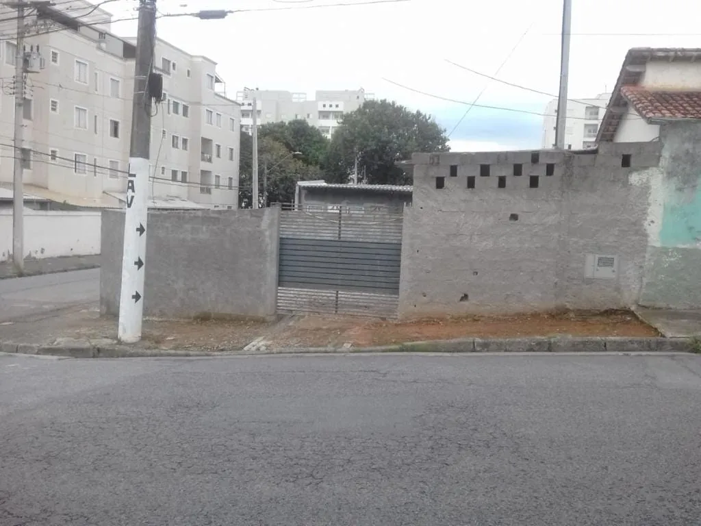 Imagem Terreno à venda 125M², Vila São José, Taubaté - SP