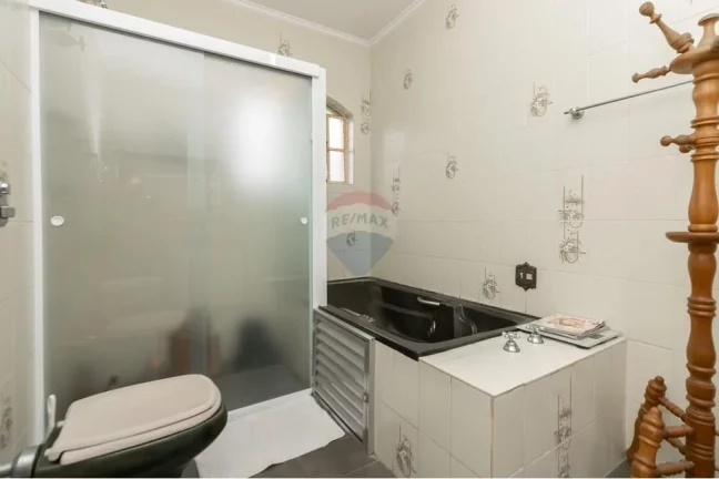 Imagem Raridade no coração da Cidade São Francisco – Sobrado espaçoso com 4 dormitórios (2 suítes)