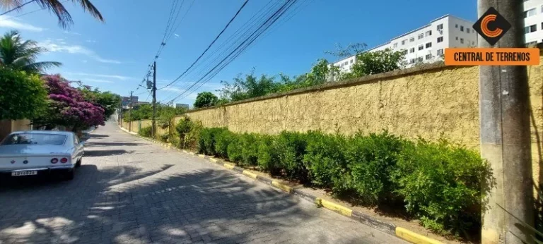 Imagem TERRENO EM ITAPUÃ