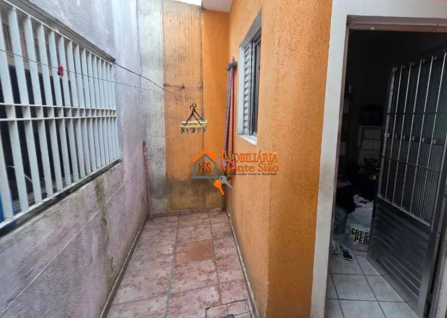 Imagem Sobrado com 4 dormitórios à venda, 285 m² por R$ 690.000 - Jardim Santa Rita - Guarulhos/SP