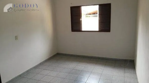 Imagem Casa para Locação 2 Quartos, 2 Vagas, 150M², Jardim Boa Vista, Pindamonhangaba - SP