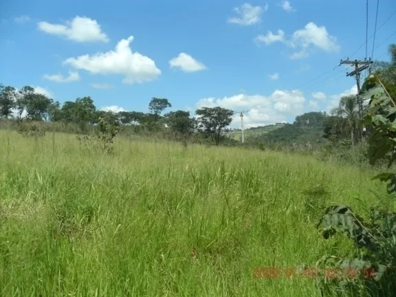 Imagem Área Industrial Atibaia plana, pertinho da rodovia