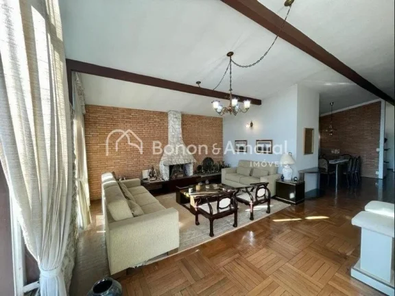 Imagem Casa assobradada à venda no bairro Jardim Proença, localização privilegiada de frente para um bo...