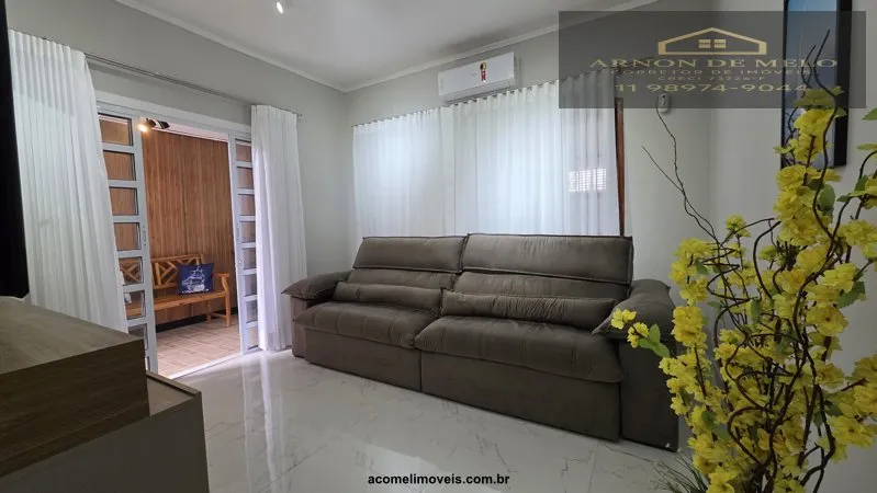 Imagem Casas no Litoral para venda em Praia Grande no bairro Guilhermina