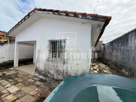 Imagem Casa à Venda na Ilha de Itamaracá com Quintal Amplo