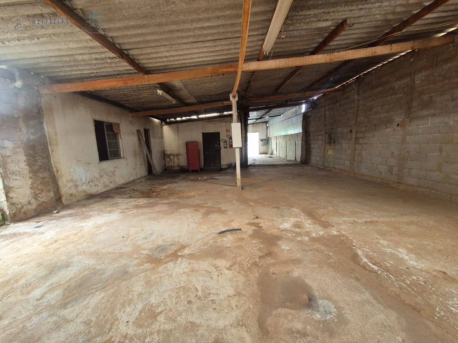 Imagem Ponto Comercial 300 m² - Ótima Visibilidade
