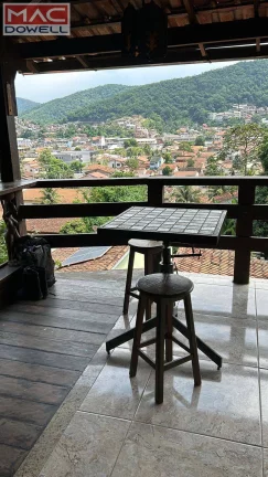 Imagem Casa duplex de 250 m² - 3 Quartos (1 suíte) - Piratininga - Niterói