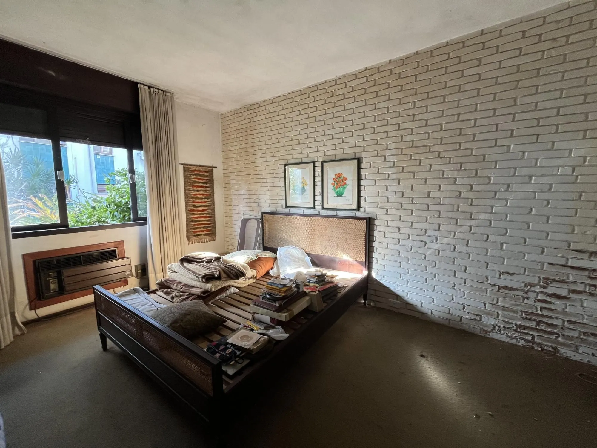 Imagem Casa de 3 quartos, suíte e 2 vagas de garagem bairro Auxiliadora em Porto Alegre