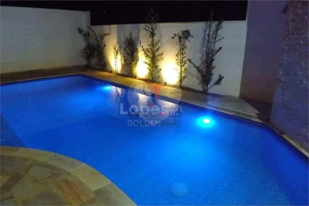 Imagem Casa de 3 quartos, 250m² no bairro Loteamento Porto Seguro, em Avaré