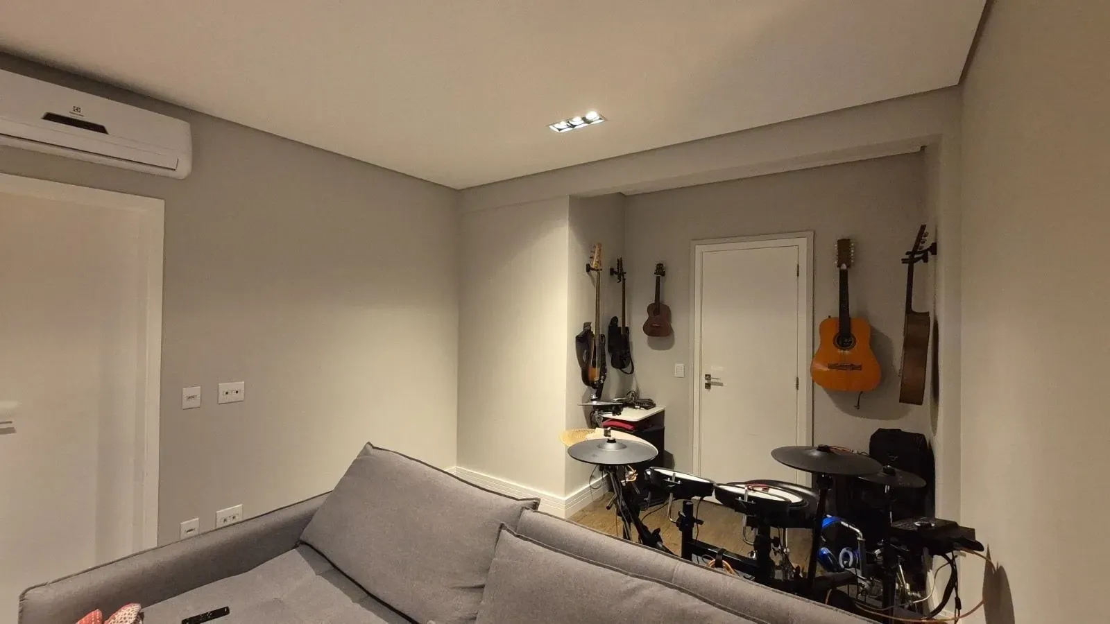 Imagem Apartamento com 4 Quartos à Venda, 189 m² em Jardim das Samambaias - Jundiaí