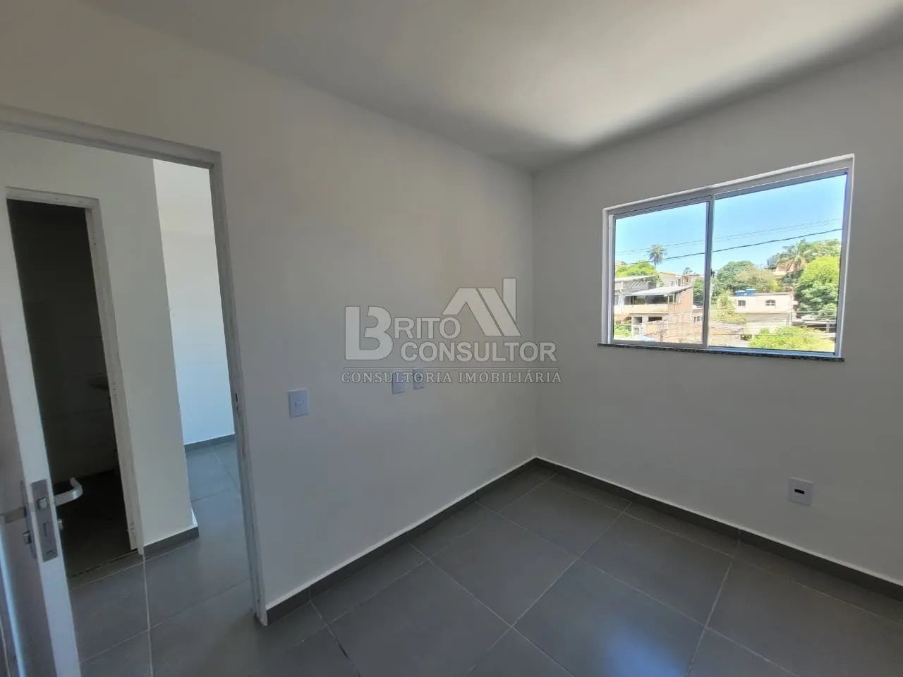 Imagem Vendo Apartamento com 2 Quartos, Varanda e Vaga em Laranjal, São Gonçalo/RJ