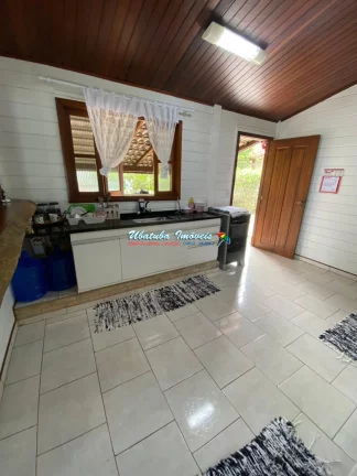 Imagem Casa em condomínio fechado com 03 dormitórios