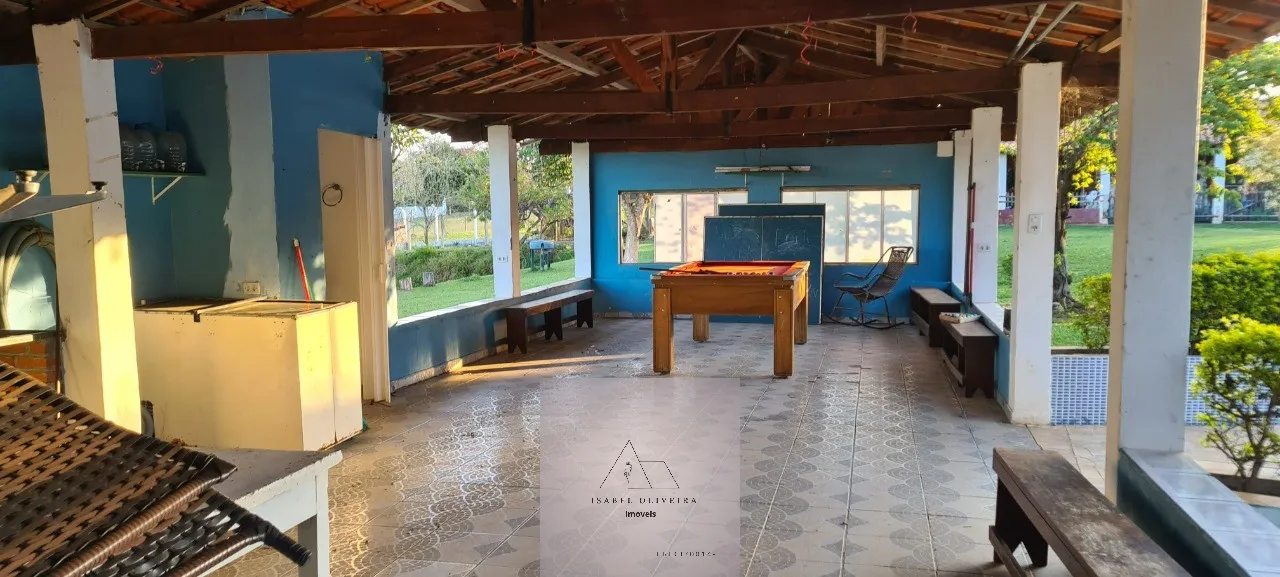 Imagem Chácara à venda em Cesário Lange-SP, bairro Chácara Três Dias - 3 quartos, 1 sala, 2 banheiros, 1 vaga de garagem, 250m².