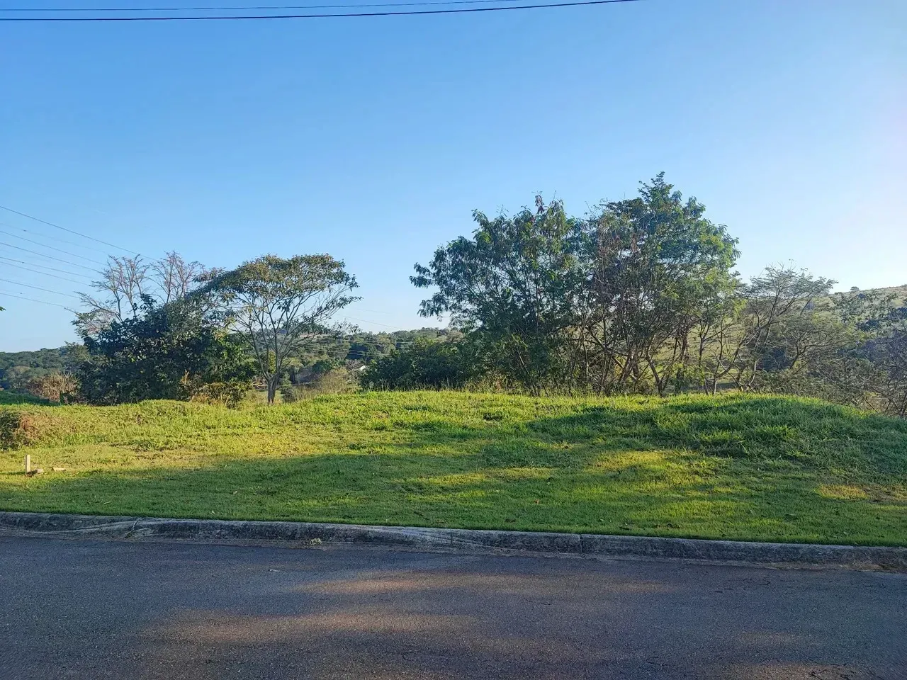 Imagem Terreno em Condomínio à Venda, 360 m² em Condomínio Bellavittá - Caçapava