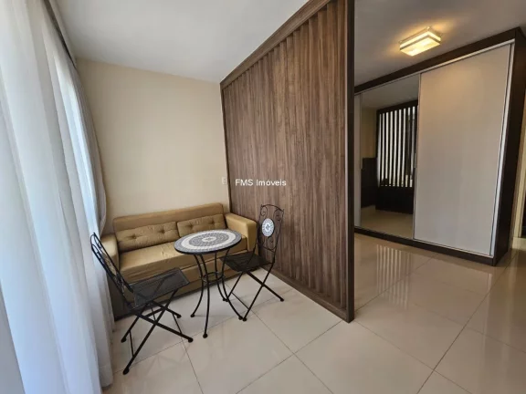Foto do imóvel Apartamento para locação na Vila Olímpia com 1 quarto, 1 sala, 1 banheiro, 1 vaga, 32m² de área.