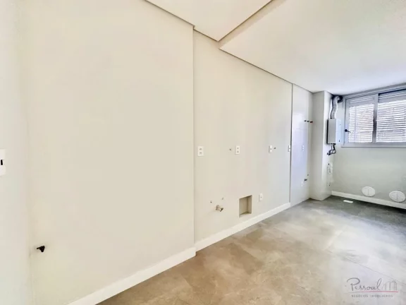 Imagem Apartamento à venda com 2 suítes no Centro de Florianópolis - Alto padrão e excelente localizaç...