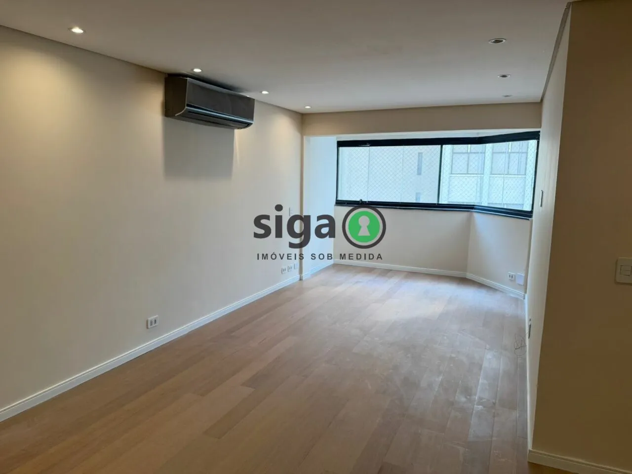 Foto do imóvel Apartamento a venda na Vila Olímpia com 3 quartos e 2 vagas