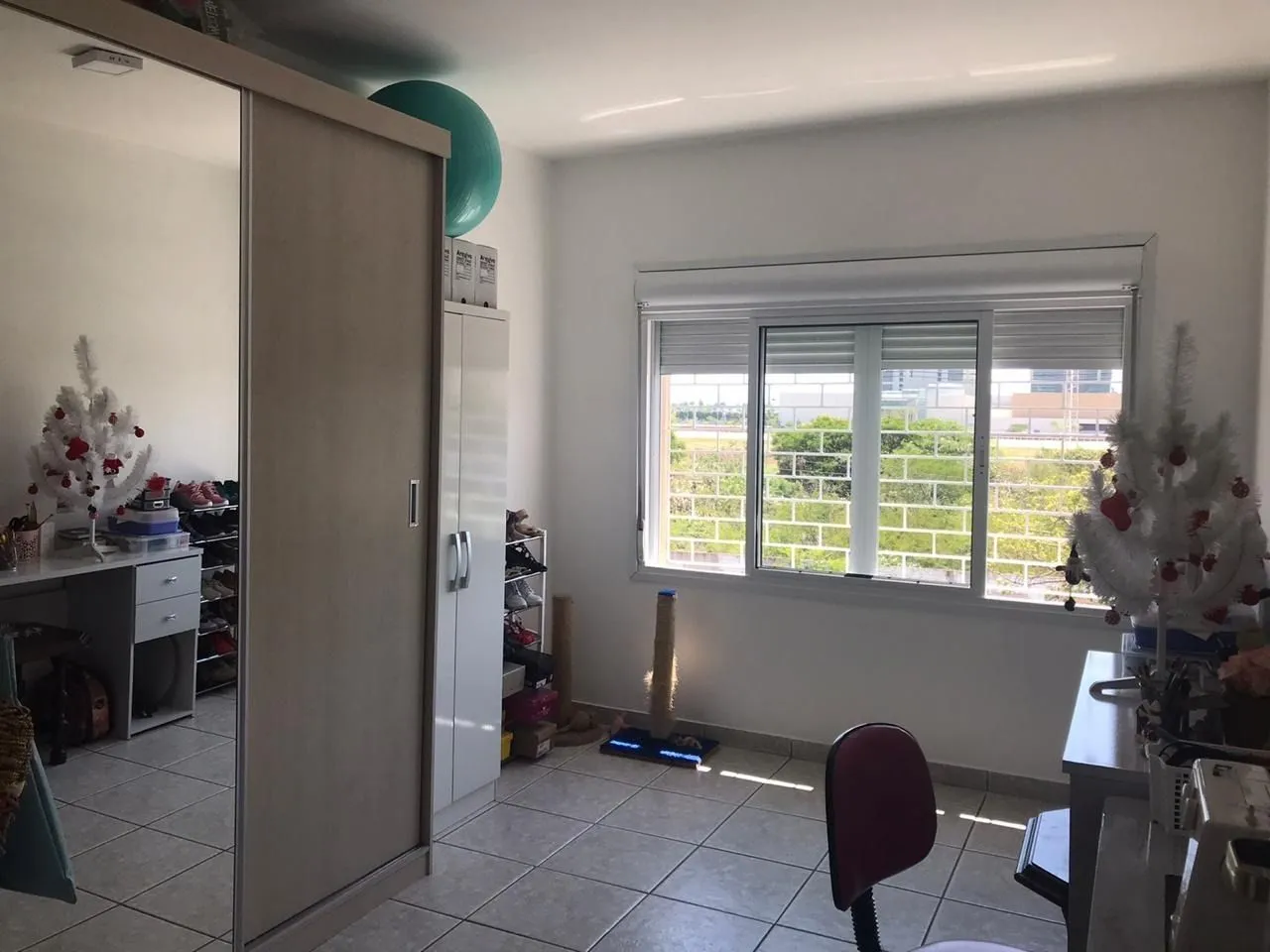 Imagem APARTAMENTO, 3 DORMITÓRIOS, 2 VARANDAS, BAIRRO CRISTAL, PORTO ALEGRE/RS
