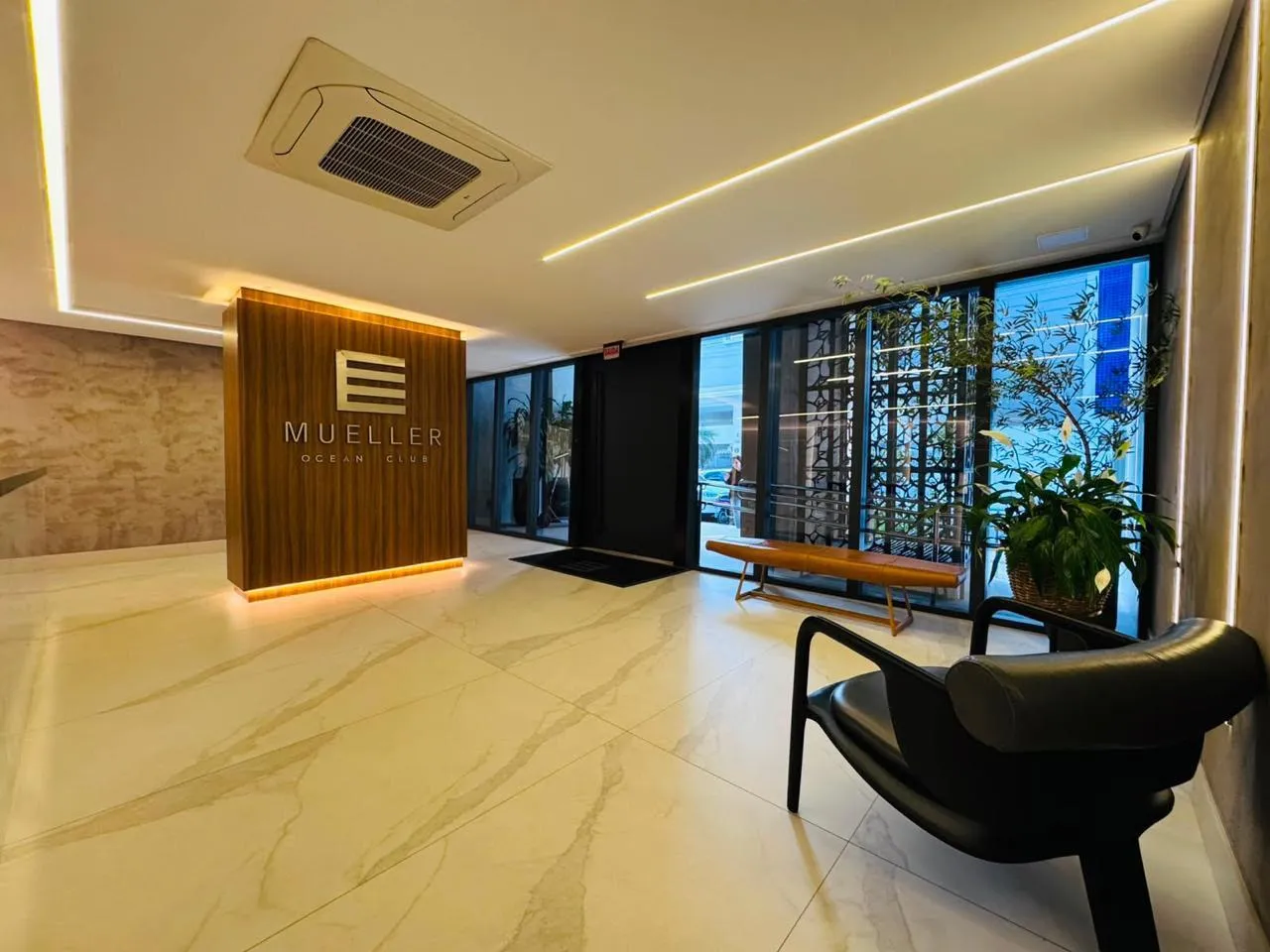 Imagem Apartamento com vista para o mar à venda com 176.8m2 por R$ 8.500.000,00